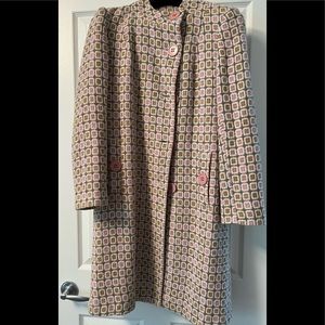 Marvin Richards Wool Blend coat is a perfect 3 Season Coat. Vintage Styling.